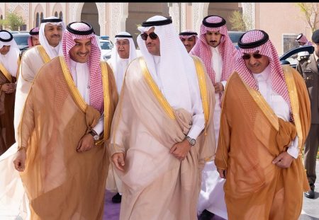 مُحافظ الأحساء يُدشِّن 9 مشاريع مدرسية بقيمة 193 مليون ريال بحضور وزير التعليم