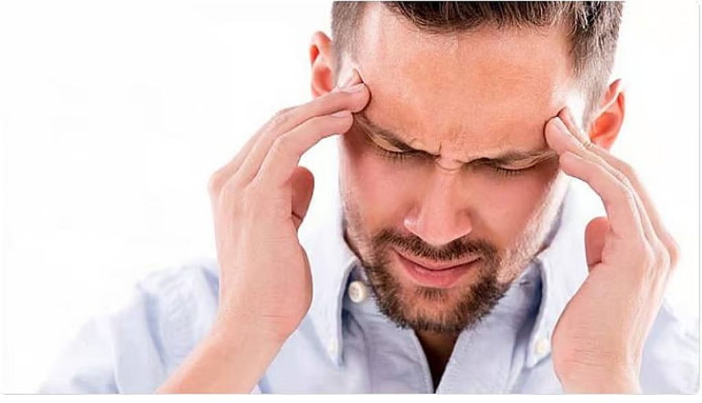 نقص الفيتامينات قد يفاقم نوبات الصداع النصفي