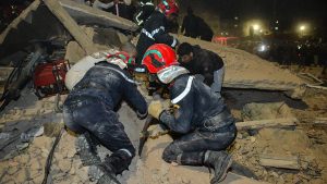 فيديو. المغرب يحقق في انهيار مبنى بفاس: مقتل 19 وإصابة 16