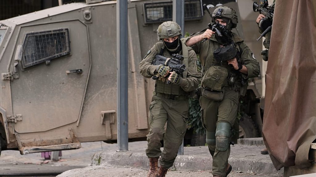 الجيش الإسرائيلي يعلن إحباط محاولة دهس وقتل منفذها شمال الضفة الغربية