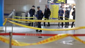 تايوان: هجوم في مترو تايبيه يسفر عن قتلى وجرحى.. والمشتبه به يلقى مصرعه