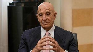 بارّاك: هذه لحظة ترامب في الشرق الأوسط وإيران هي العقبة والقبلية تمنع قيام دول قوية