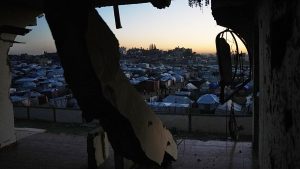 روايات متضاربة حول مقتل ياسر أبو شباب.. فهل سقط برصاص أحد رجاله؟