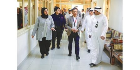 وزير شؤون العمالة المهاجرة بالفلبين: الكويت ملتزمة بتعزيز بيئة عمل إنسانية وآمنة