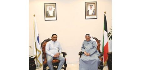 سفير سريلانكا: نقدّر دعم «الهلال الأحمر» لمتضرري الفيضانات في بلادنا