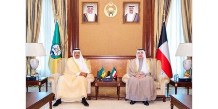 رئيس الحرس الوطني ونائبه استقبلا أحمد النواف