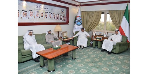 الأنصاري: تعزيز وفرة الأسماك في سوق الكوت