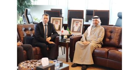 رئيس «الطيران المدني» بحث مع المفوض التجاري البريطاني سبل تعزيز التعاون