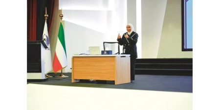 «نزاهة» تختتم برنامجها التدريبي عن مدونة السلوك الوظيفي وتعزيز الشفافية بالقطاع العام