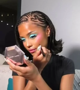 تايلا تتألق في الرياض بإطلالة مستوحاة من باربي – أخبار السعودية