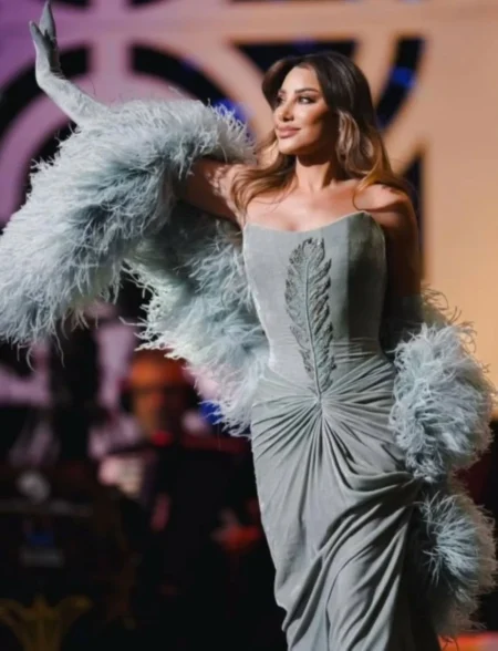 نجوى كرم تتألق بهدوء ناضج في إطلالة شتوية راقية – أخبار السعودية