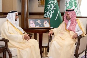 نائب أمير مكة يستعرض خطط فرع وزارة السياحة واستعداداته لموسمي الحج والعمرة