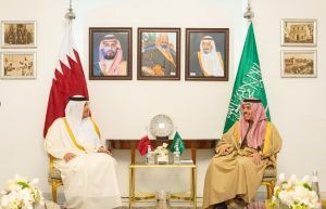 وزير الخارجية يستقبل نظيره القطري ويرأسان اجتماع اللجنة التنفيذية للمجلس التنسيقي بين البلدين