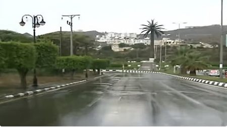 الدفاع المدني ينبه من أمطار غزيرة في 4 مناطق