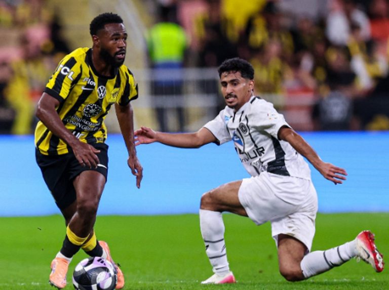 "دوري روشن": الاتحاد يتخطى عقبة الشباب بهدفين دون رد