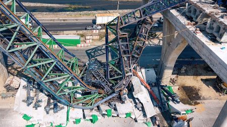 فيديو. انهيار جديد لرافعة قرب بانكوك يثير مخاوف السلامة في تايلاند