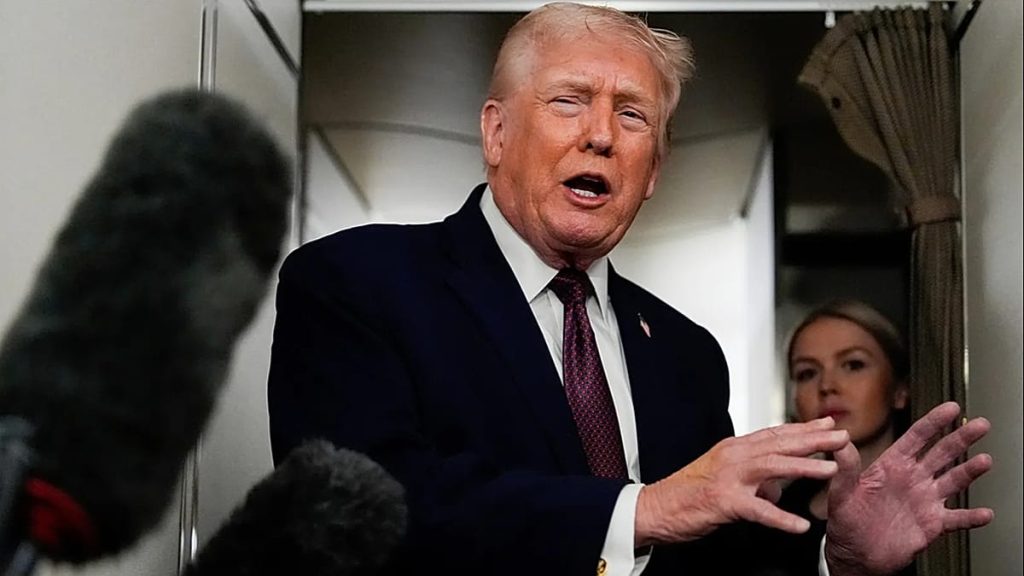 ترامب: إيران تريد التفاوض ويجري الإعداد لاجتماع.. لكن قد نضطر إلى التحرك قبل ذلك