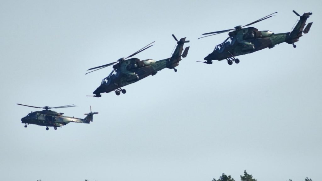 طبول الحرب في القطب الشمالي.. قوات أوروبية تصل غرينلاند ردّاً على “أطماع” ترامب!