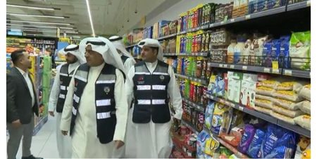 «التجارة»: تفاعل قياسي عبر «سهل» و«واتساب» و120 مخالفة تراخيص