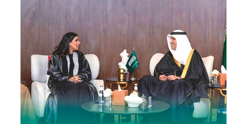 وزيرة الأشغال ووزير النقل السعودي يبحثان الخطوات القادمة لمشروع الربط السككي بين البلدين