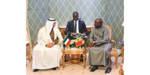 وزير المالية بحث مع وزير المالية والميزانية بالسنغال سبل توطيد العلاقات الاقتصادية