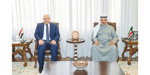 مدير عام «كونا» بالتكليف يبحث مع السفير المصري سبل تعزيز التعاون الإعلامي