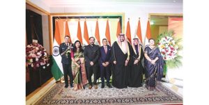 المخيزيم: علاقاتنا مع الهند راسخة ونتطلع لتعزيز التعاون الاقتصادي والاستثماري بين البلدين