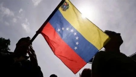 فنزويلا: ارتفاع أسعار سندات الحكومة مع احتمالية هيكلة الديون – أخبار السعودية