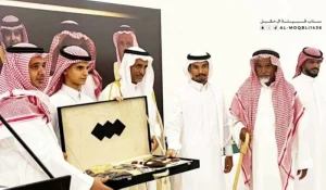 تكريم الزهراني لتبرعه بجزء من كبده لابنة عمه – أخبار السعودية