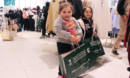 سلمان للإغاثة: كسوة شتاء ودفء لأطفال غزة النازحين