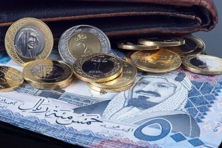 سعر الريال مقابل الدولار والعملات الأجنبية اليوم الخميس 19-7-1447