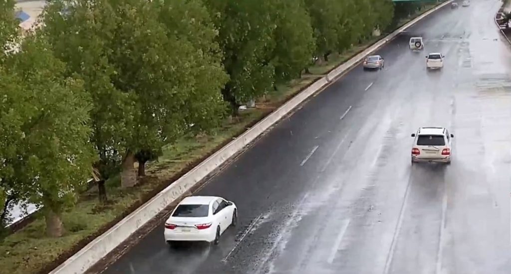 «البلديات والإسكان» تواصل استعداداتها للتعامل مع الحالات المطرية المتوقعة في مدن المملكة