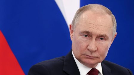 آخر اتفاق نووي بين واشنطن وموسكو في أيامه الأخيرة.. ماذا يعني انتهاء معاهدة “نيو ستارت”؟