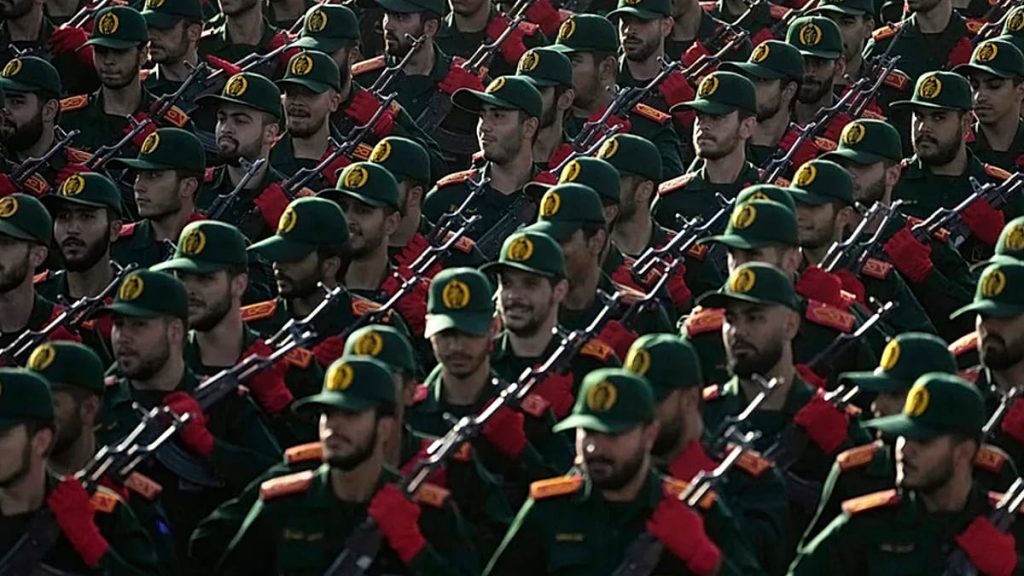 سلاح إيران الخفي.. هل ستتمكن العقوبات على الحرس الثوري من توقيف الشبكات المتجذرة في أوروبا؟