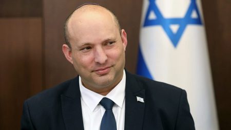 في اتهامات مثيرة للجدل.. بينيت يزعم أن “7 من كل 10 فلسطينيين” يريدون قتل الإسرائيليين