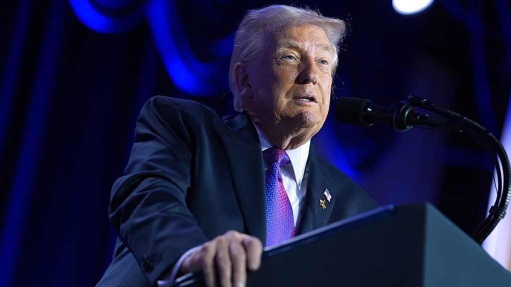 ترامب يطلق موقعا حكوميا في أمريكا لشراء الأدوية بأسعار مخفضة