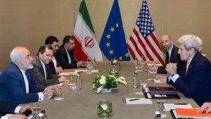 عاصمة الاتفاقات المستحيلة: لماذا تختار إيران وأمريكا سويسرا تحديدا لإدارة مواجهاتهما الباردة؟