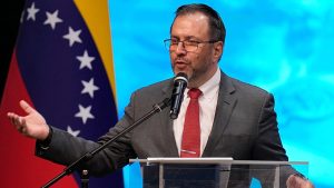 وزير الخارجية الفنزويلي يطالب واشنطن بـ”الإفراج الفوري ” عن مادورو