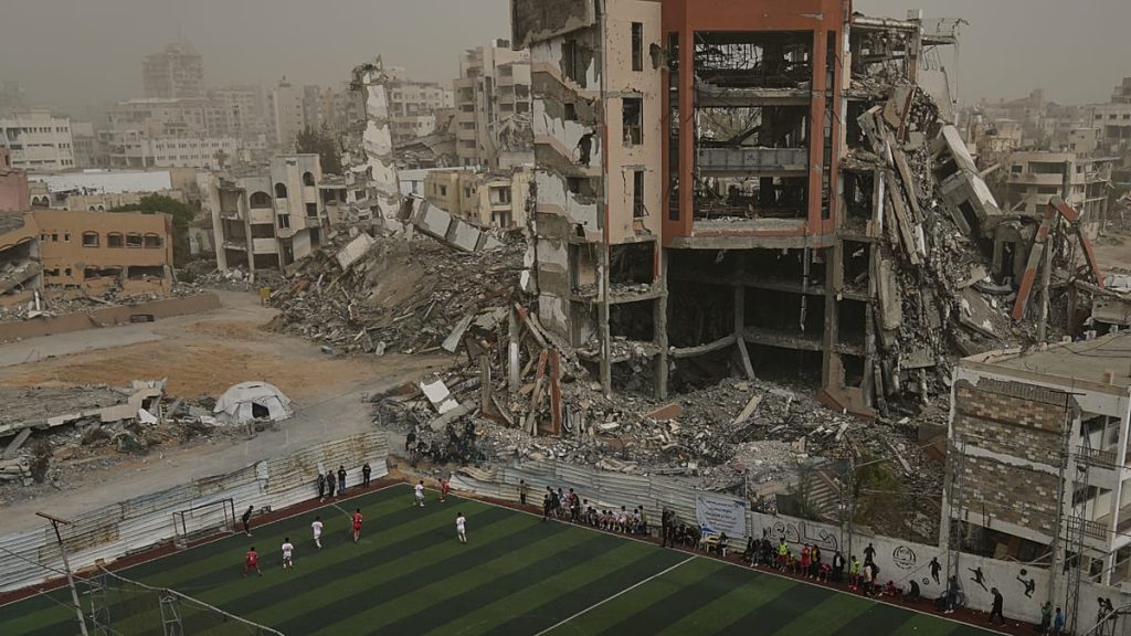 مباشر – تصعيد إسرائيلي مستمر في قطاع غزة.. وترقب لاجتماع مجلس السلام الخميس المقبل