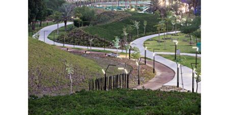 الإمارات تُهدي الشعب الكويتي نصباً تذكارياً في حديقة الشهيد