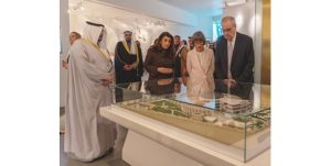 رئيس الاتحاد السويسري قام بزيارة إلى متحف قصر السلام واطلع على ما يحتويه من مقتنيات ووثائق تاريخية