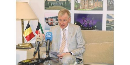 دومز: لم تتم استشارتنا قبل إدراج السفارة ضمن قائمة الإغلاق