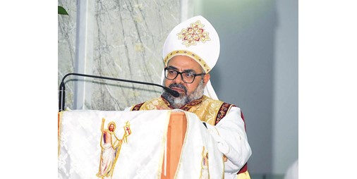 الأب يسى زكريا: الكويت حققت إنجازات رائدة في مجالات التنمية والإنسانية