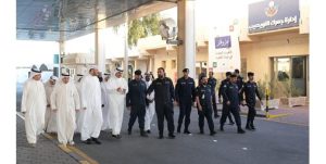 محافظ الأحمدي يؤكد أهمية الشراكة المجتمعية في الاحتفال بالأعياد الوطنية