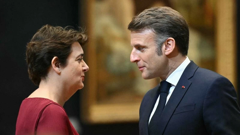 استقالة مديرة متحف اللوفر لورانس دي كار بعد سرقة القرن