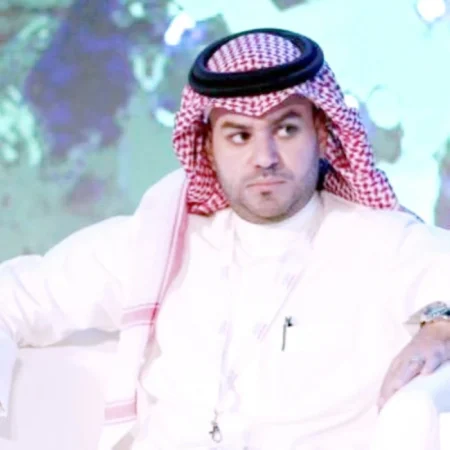 علي العلياني.. يعزز حضوره الرمضاني على «مسرح الحياة» بحوارات جريئة ! – أخبار السعودية