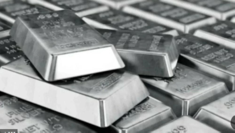 بعد انخفاض الذهب 1%.. الفضة تتراجع إلى 75.64 دولار – أخبار السعودية