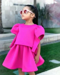 الألوان النابضة بالحياة تتصدر فساتين الفتيات الصغيرات – أخبار السعودية