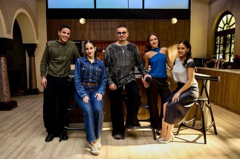 «بين النجومية والأبوّة».. عمرو دياب يفاجئ جمهوره بظهور عائلي – أخبار السعودية