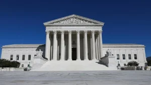 المحكمة العليا الأمريكية تلغي رسوم ترمب الجمركية – أخبار السعودية